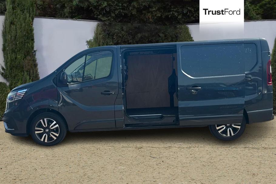 Used Renault TRAFIC MM73KJN 5