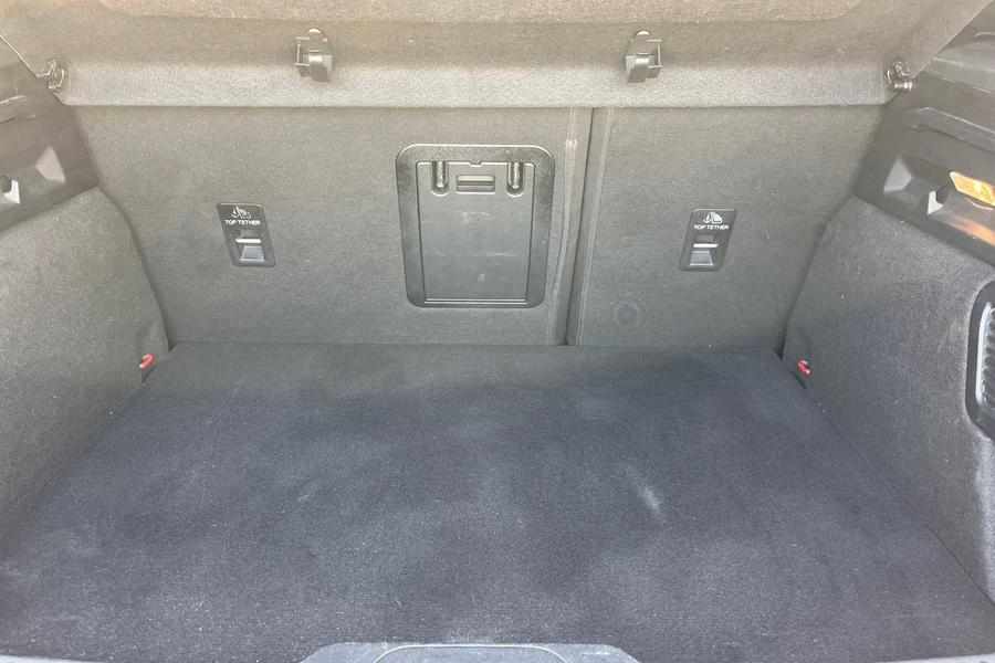 Ford FOCUS Photo autoimg-74f77a2ddc67679a34169d5732cda59bf6c72c40.jpg