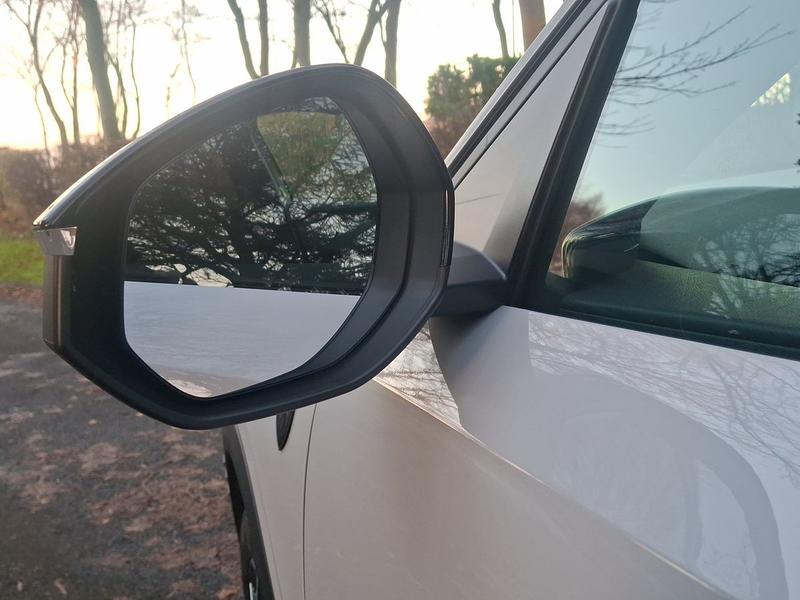 Used Peugeot 5008 AVI2708 25