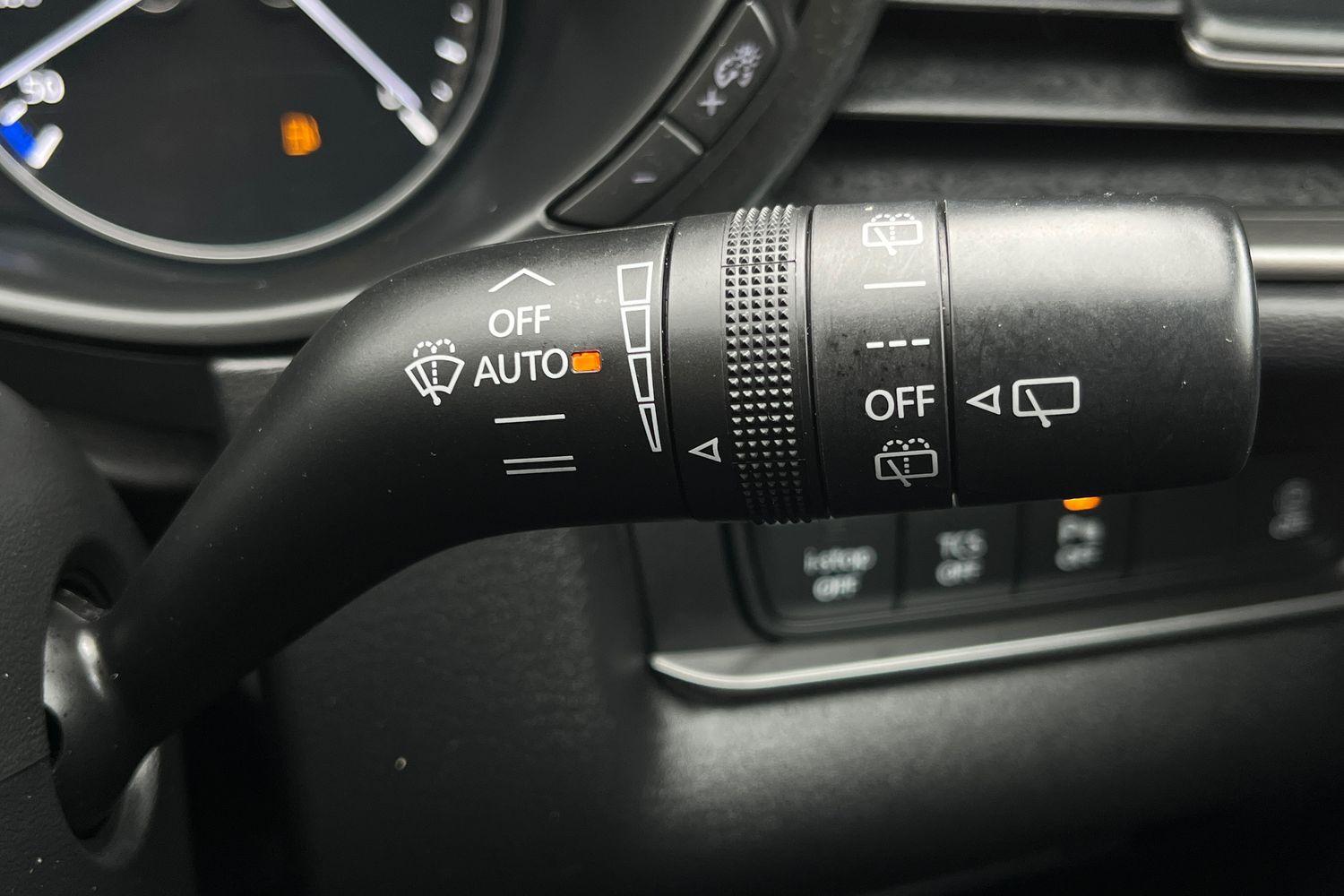 Mazda CX-30 Photo 14