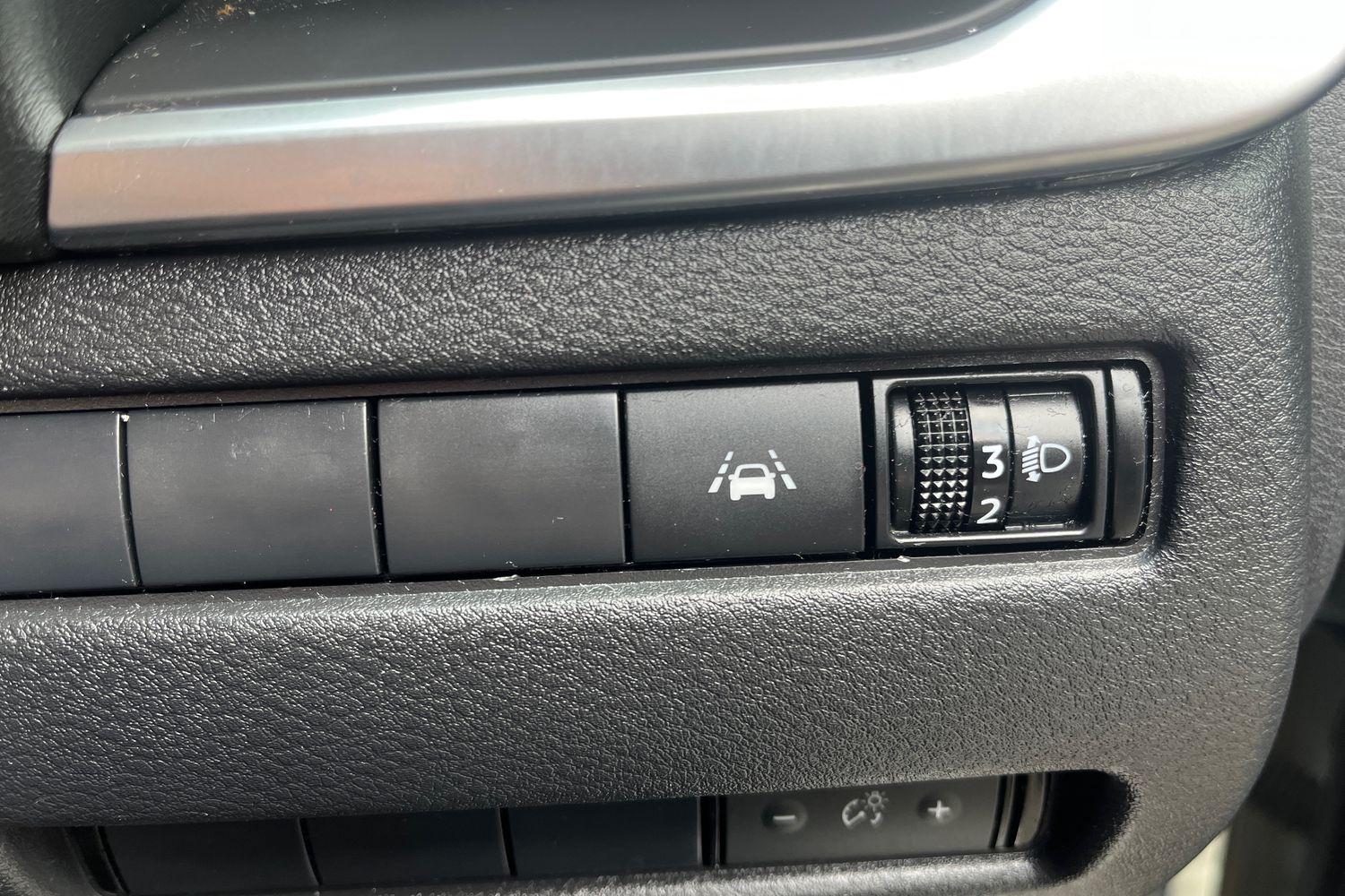 Nissan QASHQAI Photo 38