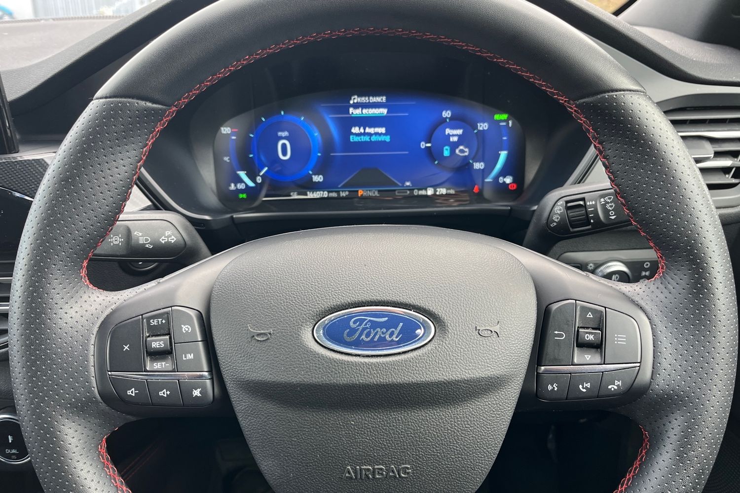 Ford Kuga Photo 11
