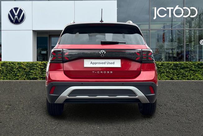 VOLKSWAGEN T-Cross Photo 7