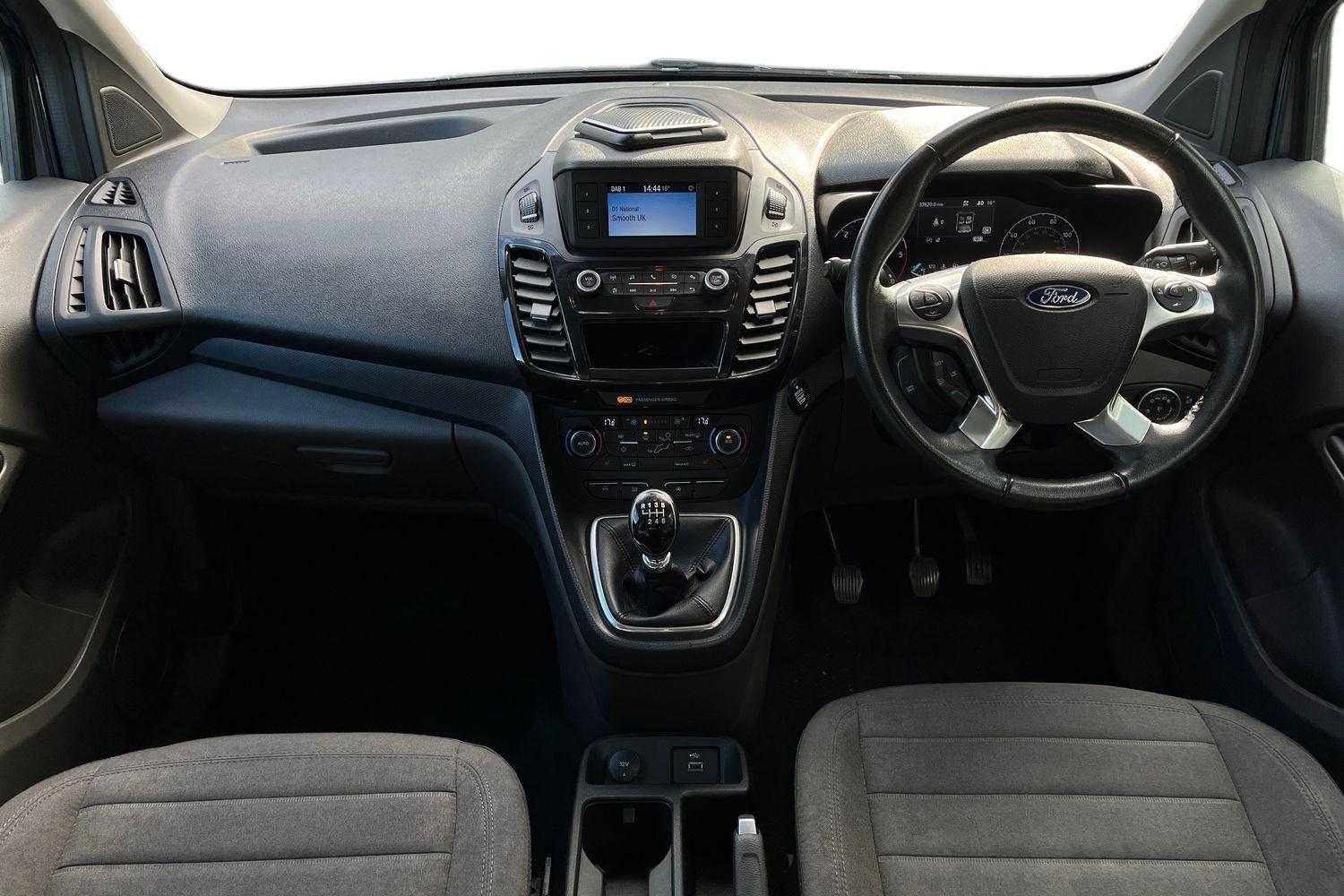 Ford Tourneo Connect Photo 9