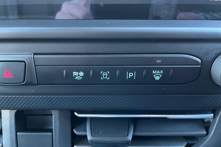 Used Ford TRANSIT CUSTOM 18