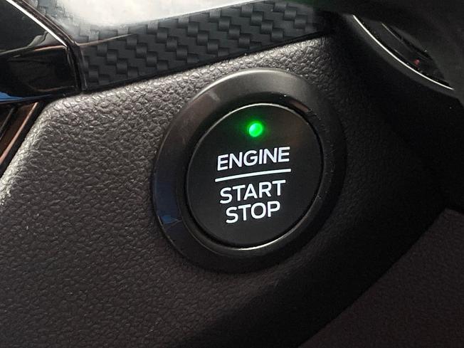 FORD Kuga Photo 43