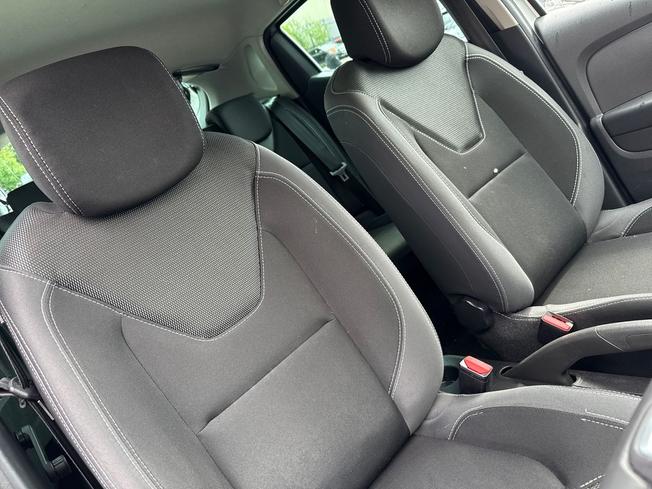 RENAULT Clio Photo 24