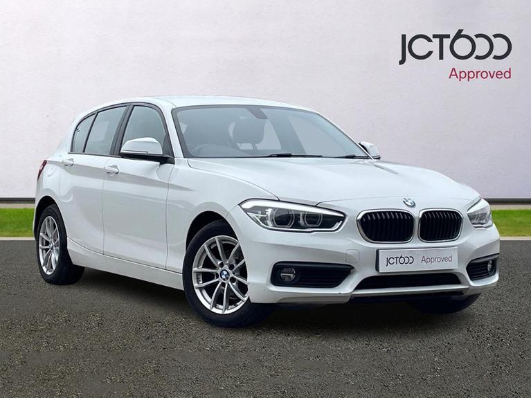 Used 2019 BMW 1 Series 1.5 116d SE Business Hatchback 5dr Diesel Manual Euro 6 (s/s) (116 ps) White at JCT600