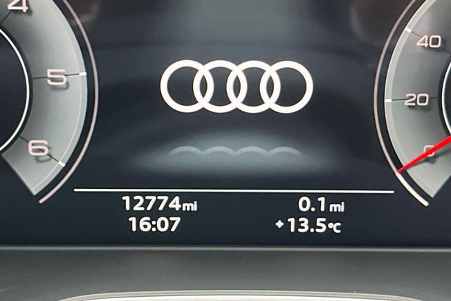 AUDI Q5 Photo 15