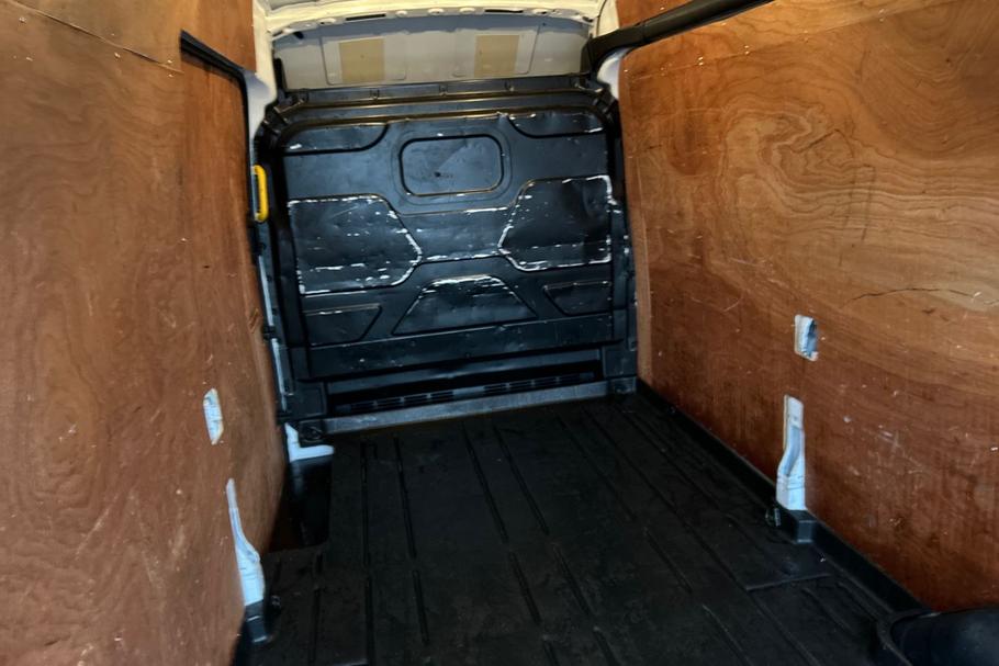 Used Ford TRANSIT 27