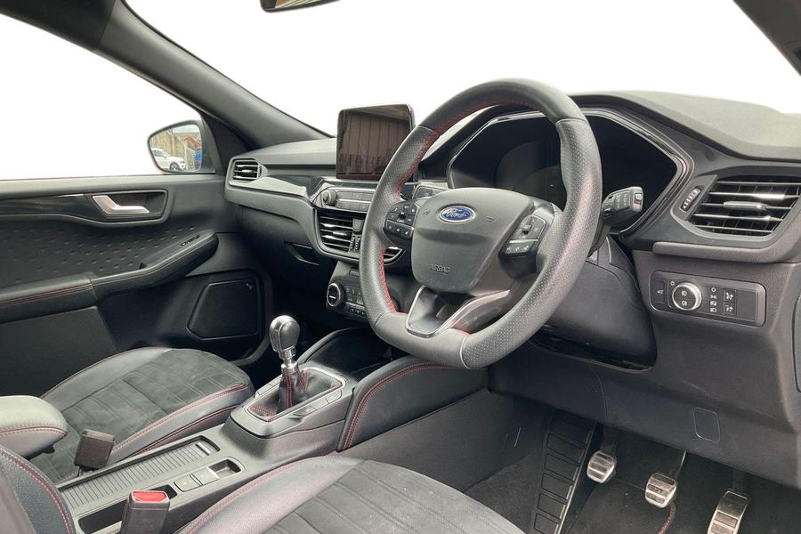 Ford KUGA Photo autoimg-7522afda0f73e99ec16f66dca1e710f424cf69bf.jpg