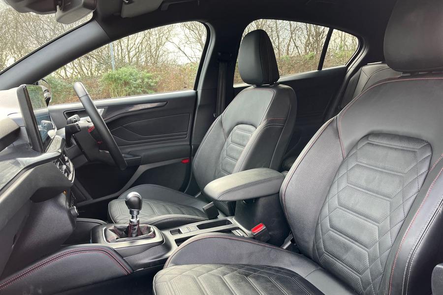 Ford FOCUS Photo autoimg-752317ba708eb7ce45496148fd964c7e21a30dbe.jpg