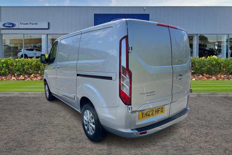 Used FORD TRANSIT CUSTOM YH22HFO 2