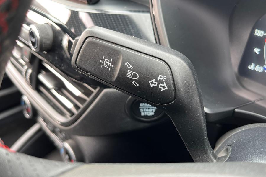 Ford Kuga Photo autoimg-752a58982074c67919106369f43e0a0b92cf9808.jpg
