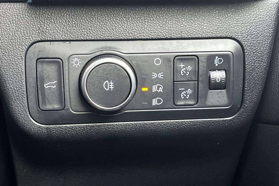Ford KUGA Photo autoimg-752acd08b4739a61b57e6c76b96786fa8bb91c28.jpg