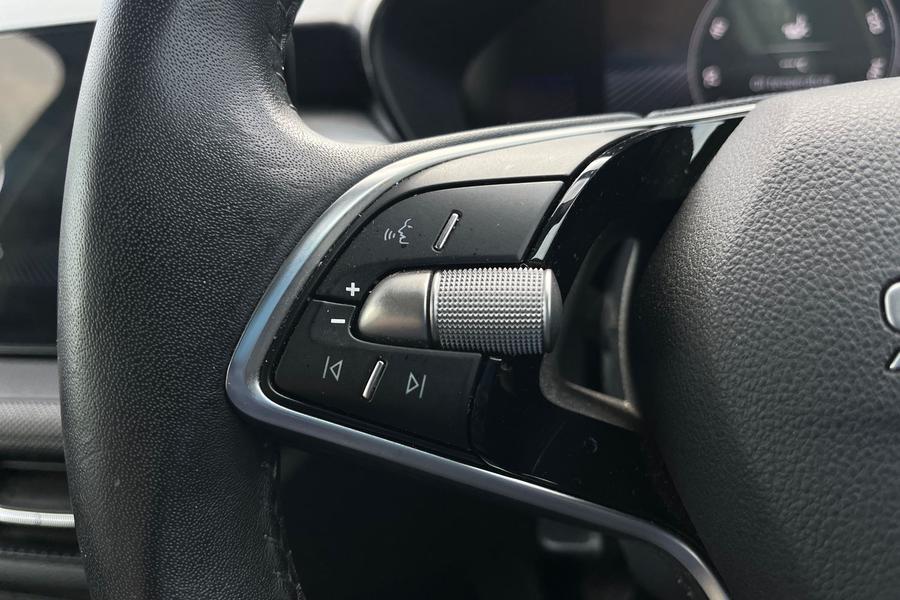 Skoda FABIA Photo autoimg-752ada44e128fb25dd6ac29b172653f5550f6c93.jpg
