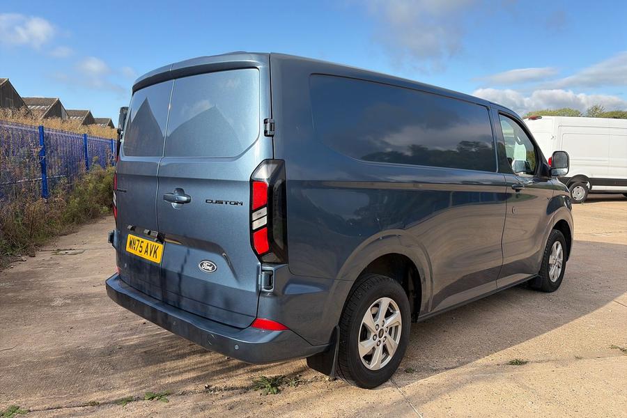 Ford Transit Custom Photo autoimg-752b43da38cf9147b1e2b8fb66326c9bb6955c57.jpg