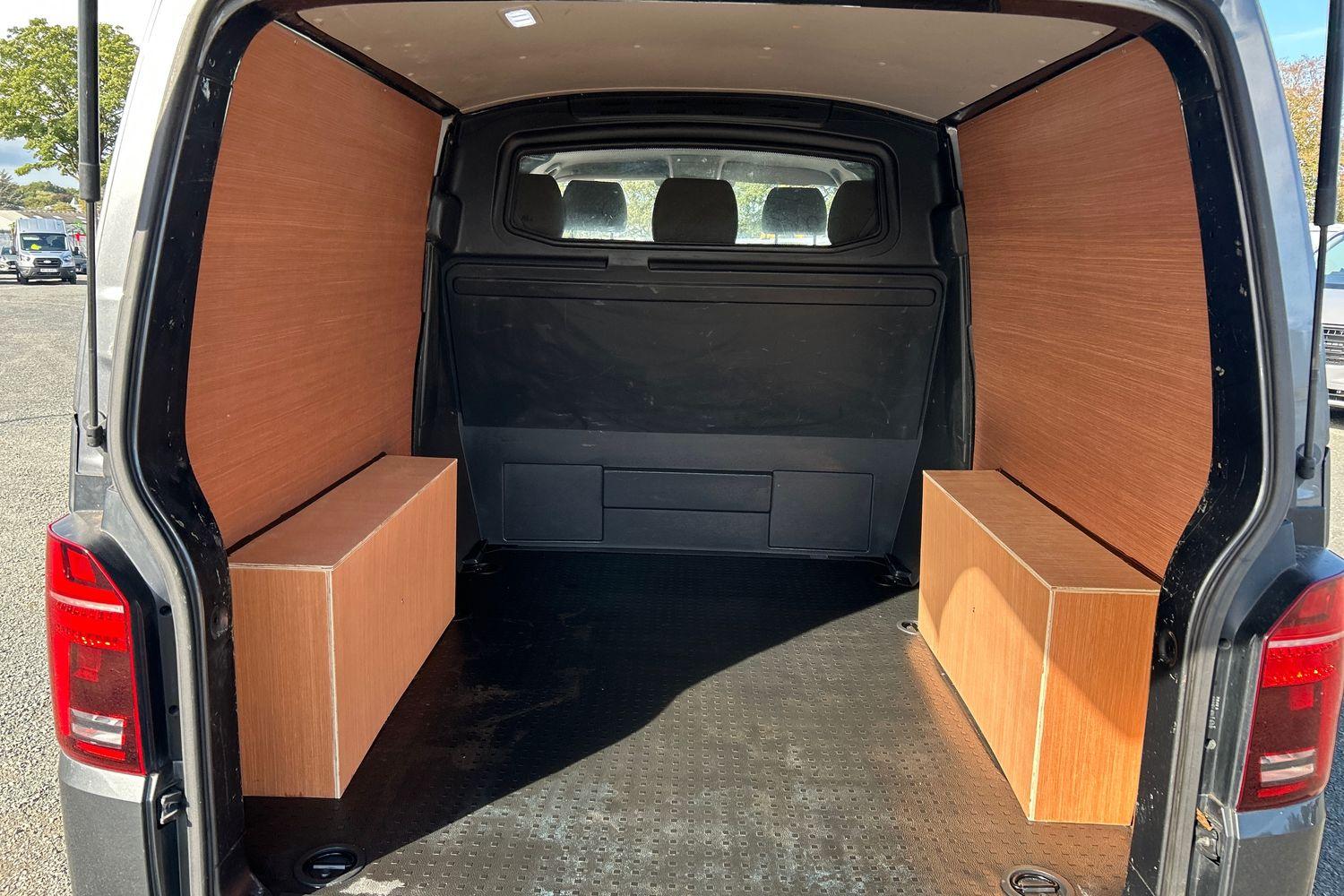 Volkswagen TRANSPORTER Photo 4