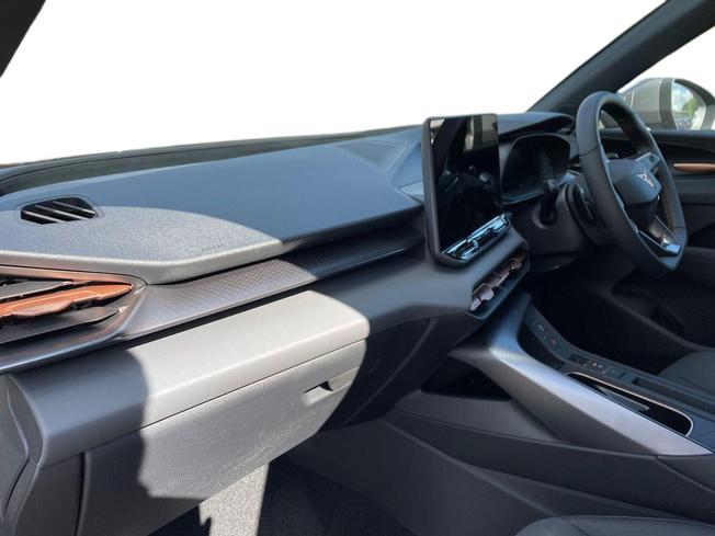 CUPRA Terramar Photo 2