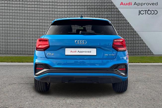 AUDI Q2 Photo 7