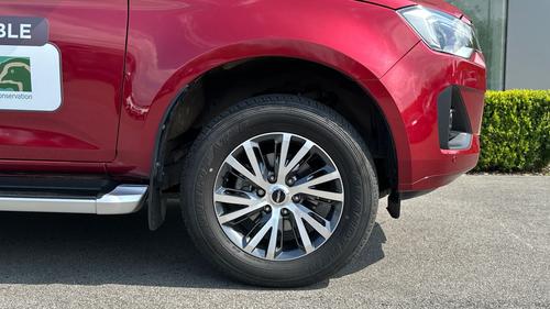 Isuzu D-Max Photo autoimg-75309b9ed2c1aeda88fbb6ae5386b91ec3c40098.jpg