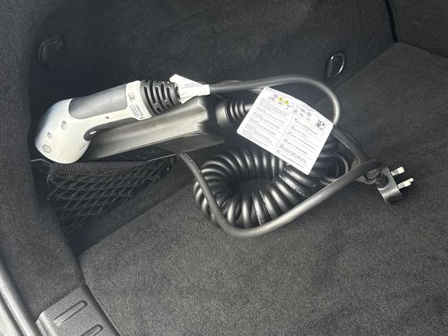 MERCEDES-BENZ Eqa Photo 40