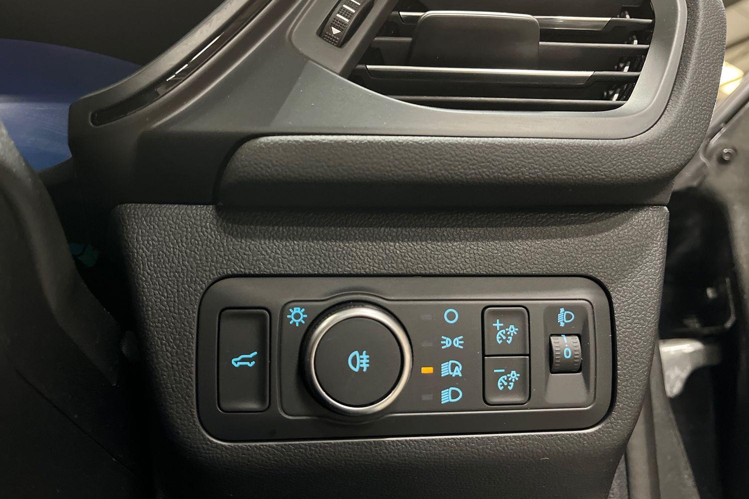 Ford KUGA Photo 26