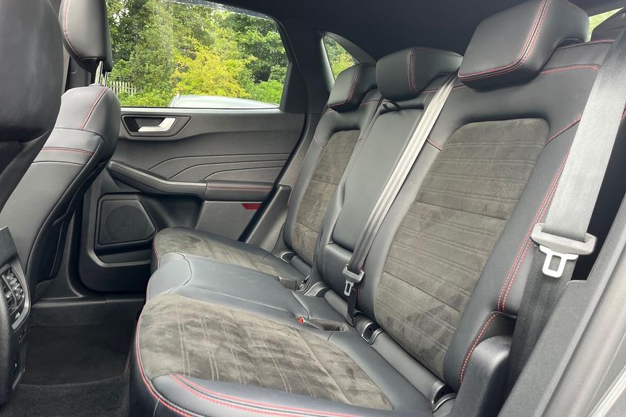 Ford Kuga Photo autoimg-75406baf4ad396cb5d27677b09ac945aefbdc675.jpg
