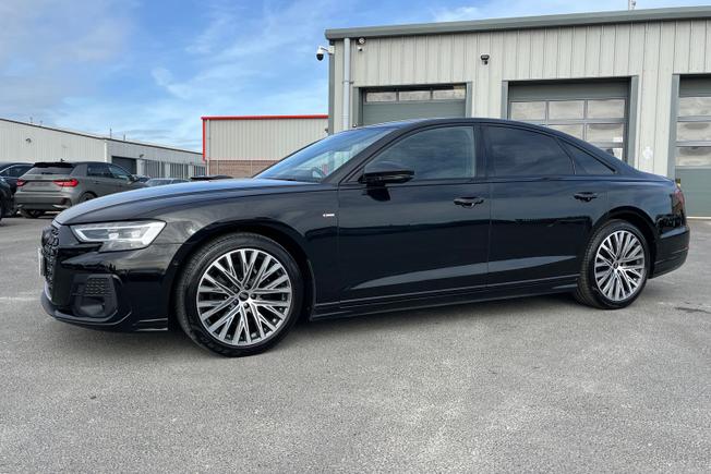 Audi A8 Photo 27