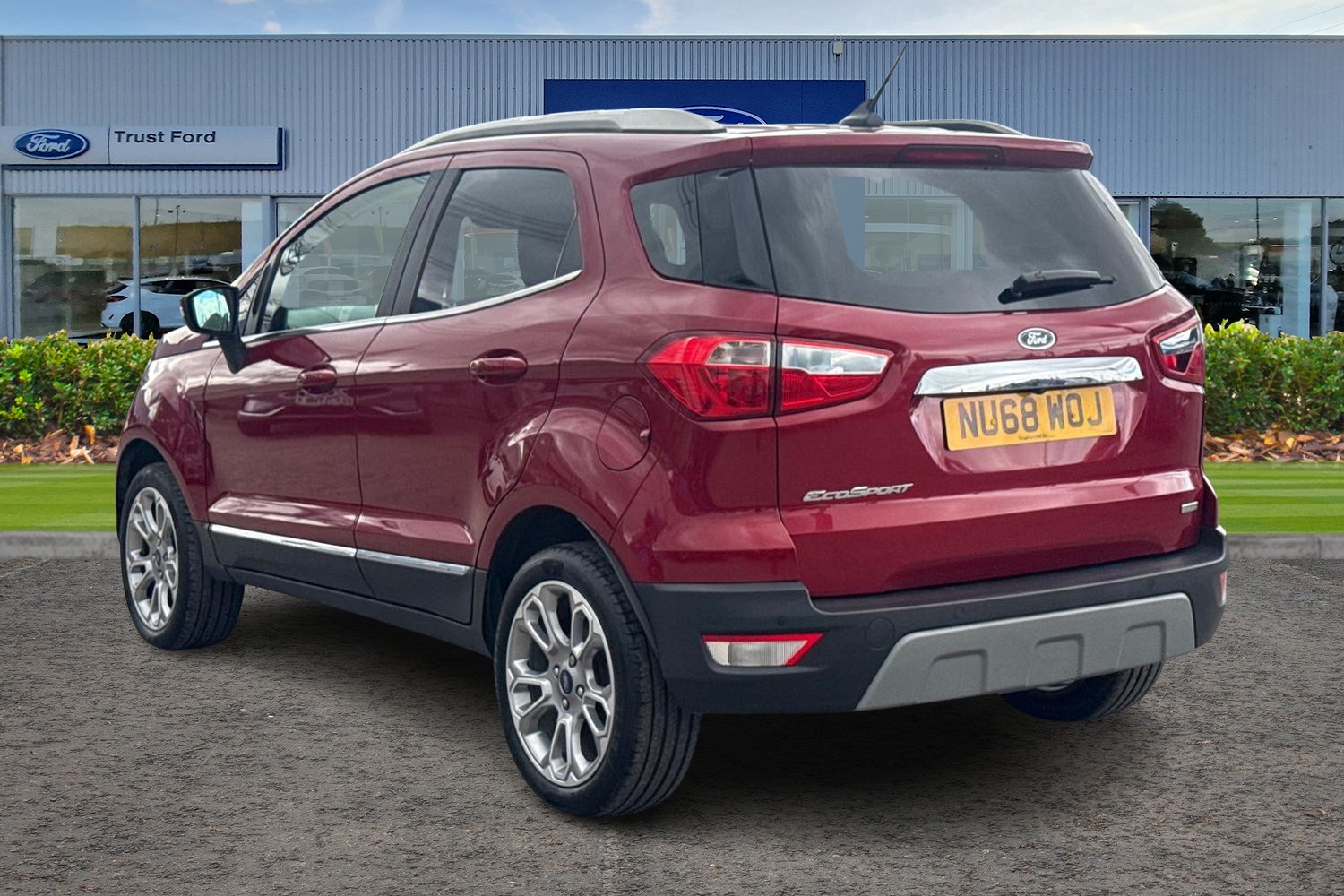 Ford ECOSPORT Photo 1