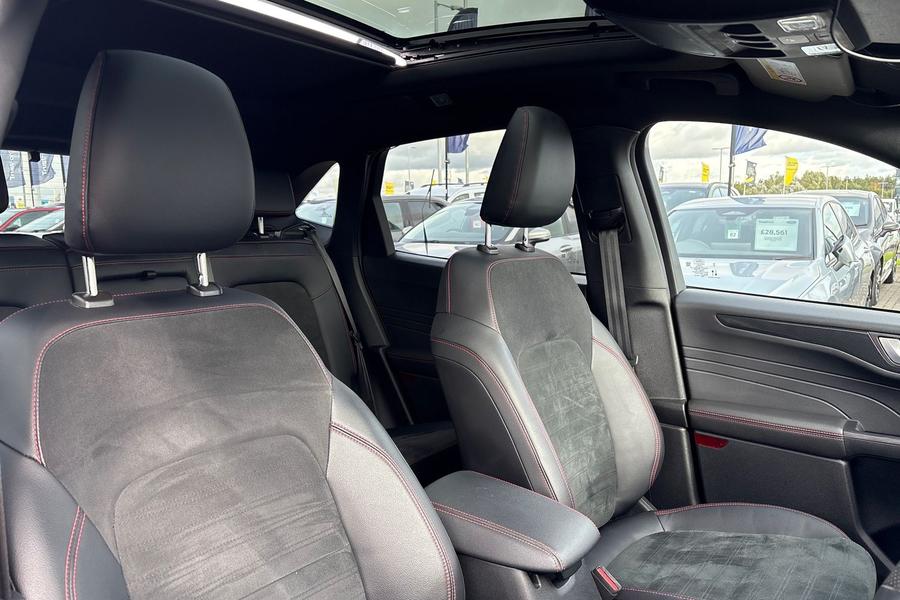 Ford Kuga Photo autoimg-754c143d87712ceae2867a5674b3461d05cdfd0a.jpg