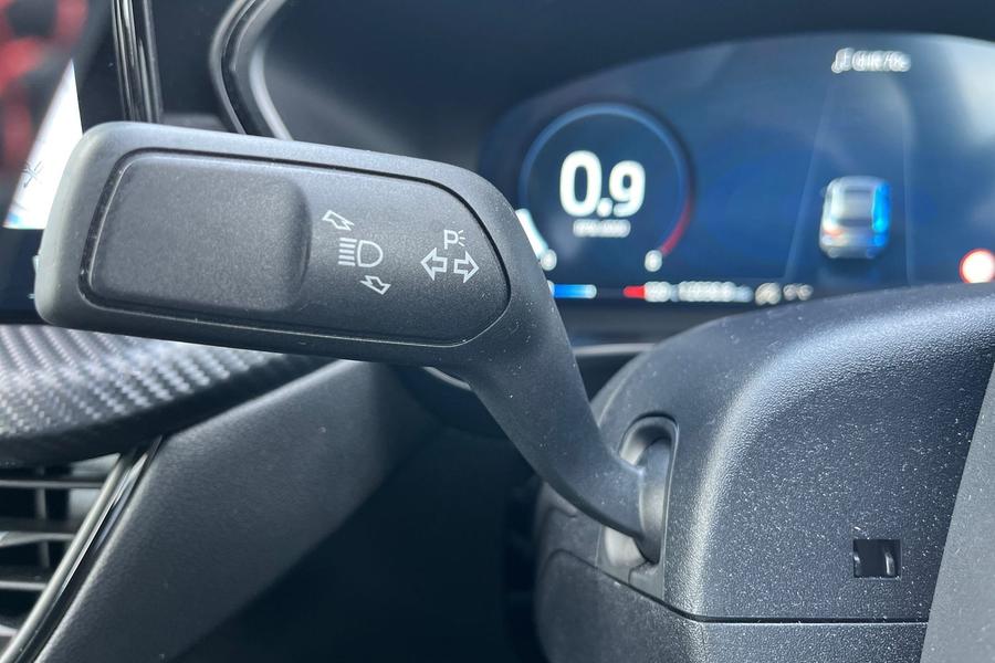 Ford KUGA Photo autoimg-754dd1ac2f3fd2eeab8c5b58156a5762bcc1bd44.jpg