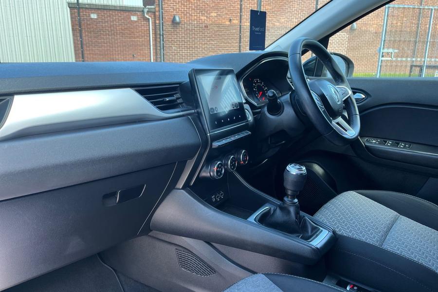 Renault CAPTUR Photo autoimg-755098e2204797e04568e8ed2b6cb854c4d29971.jpg