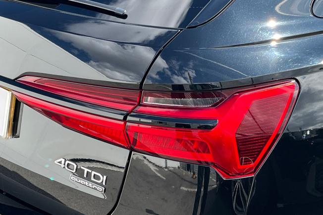 Audi A6 Avant Photo 18
