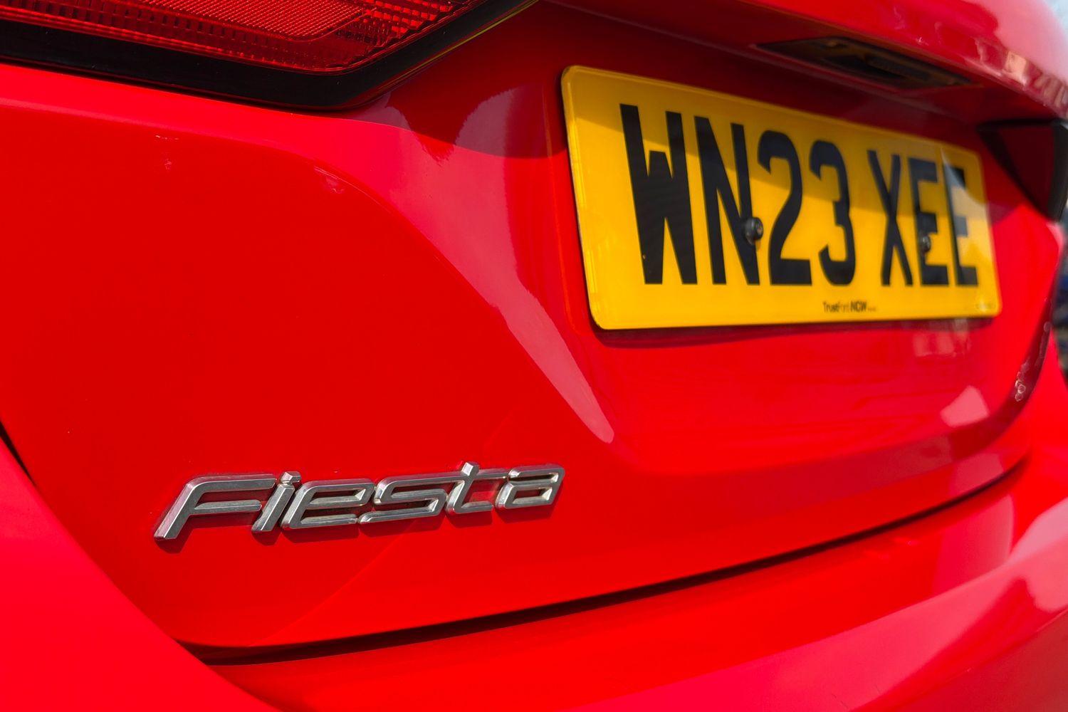 Ford FIESTA Photo 33