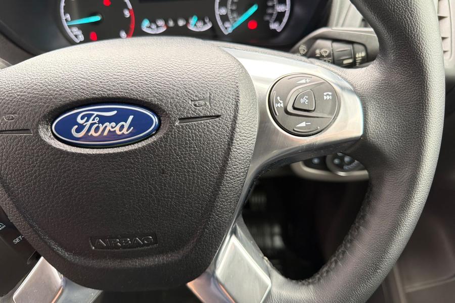 Ford TRANSIT CONNECT Photo autoimg-7557d0c9a984b0c0adfb7b72c5d1d457bae002ab.jpg