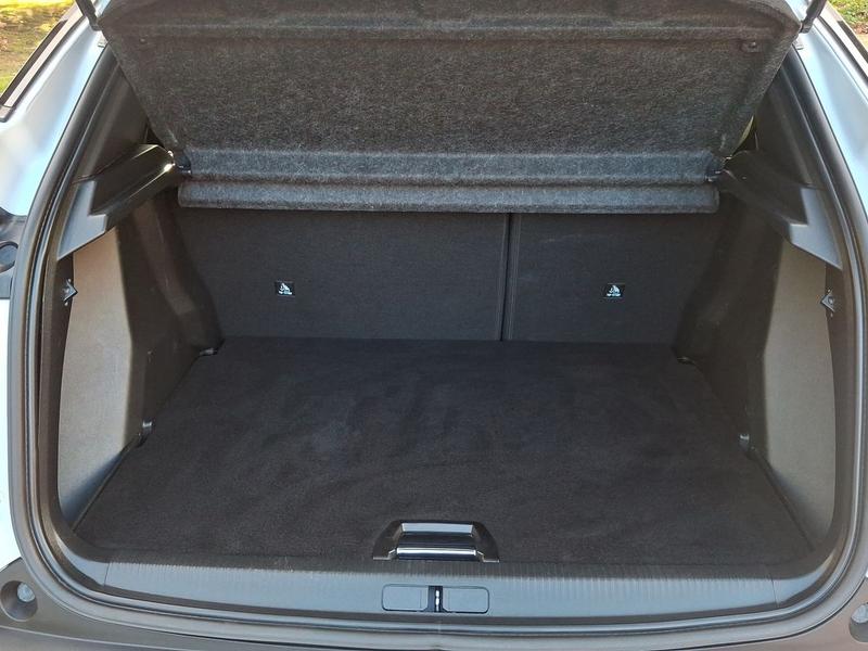 Used Peugeot 2008 HY74OAA 33