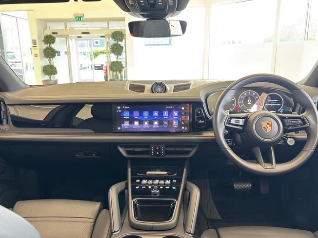 PORSCHE Cayenne Photo 27