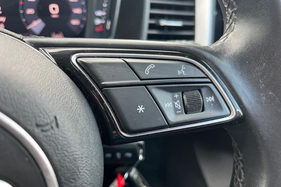 Audi A1 Photo autoimg-755c74240dc28f59f908075f16bfa72636929661.jpg