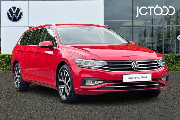 Used 2021 VOLKSWAGEN Passat Estate SEL 2.0 TDI EVO 150PS 6-speed Manual Tornado Red at JCT600