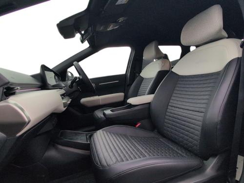 Kia EV4 Photo autoimg-7567044de7e32325092e044a3be6a996a2ef8ab6.jpg