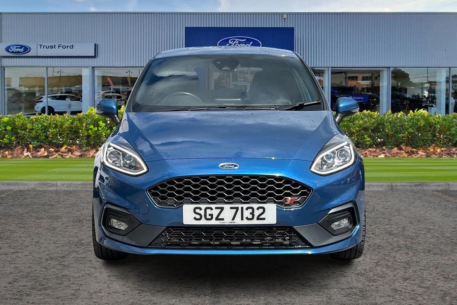 Ford FIESTA Photo autoimg-756c9f508a286a8865391284ba6011aa4bbd1021.jpg