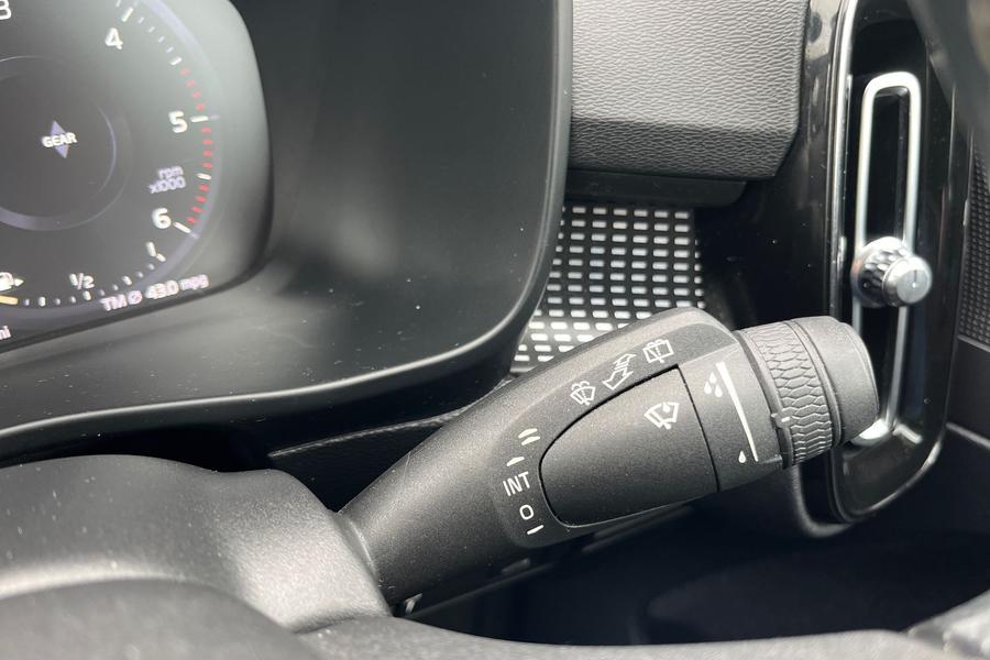 Volvo XC40 Photo autoimg-756eeb17caf68a44ba3193d1e3e543669b9d451e.jpg