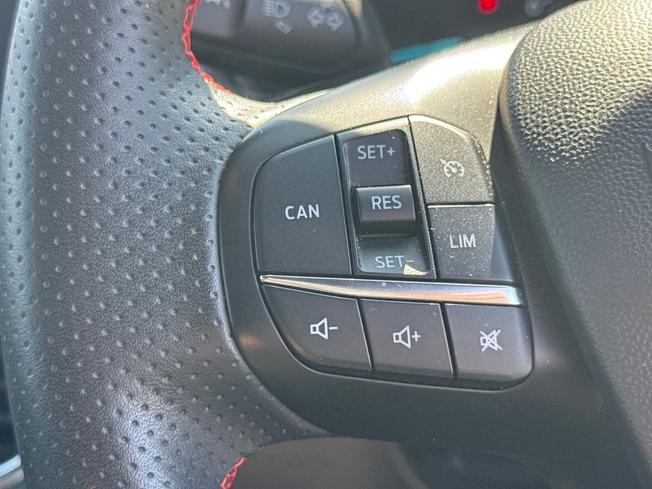 FORD Fiesta Photo 16