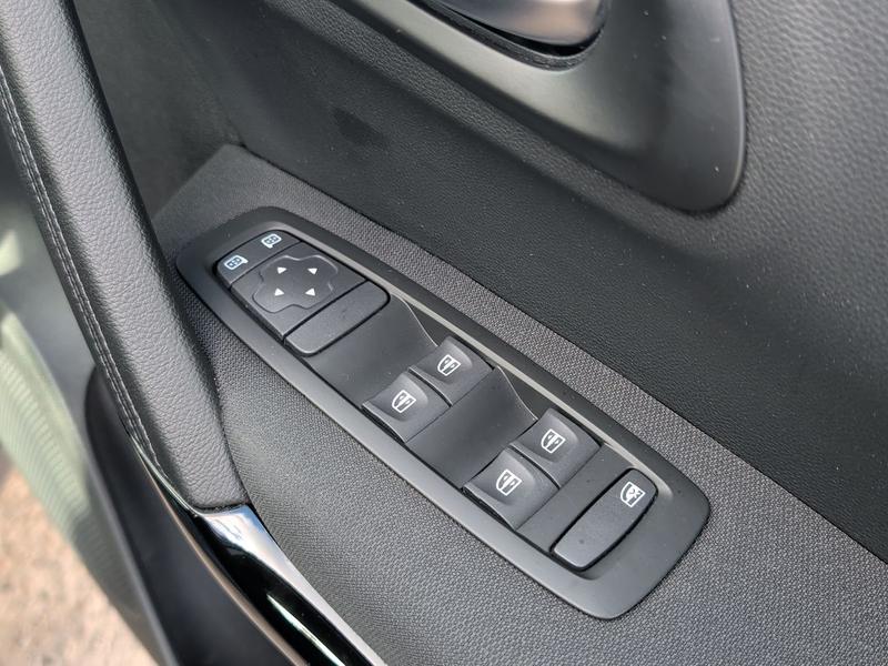 Used Renault Kadjar FL69YFH 24