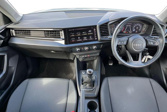 AUDI A1 Photo 10