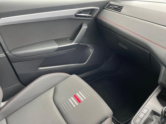 SEAT Ibiza Photo 49