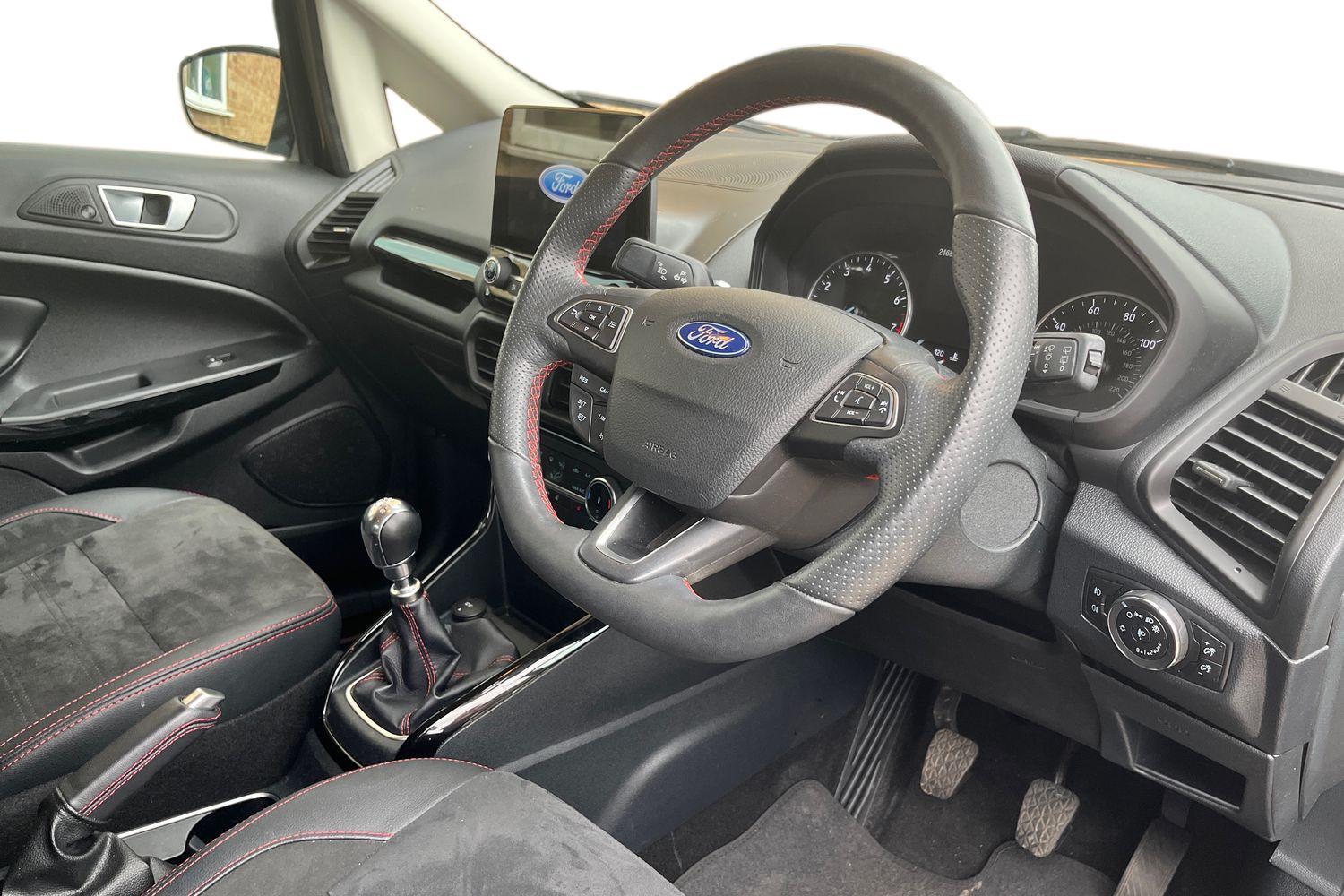 Ford EcoSport Photo 8