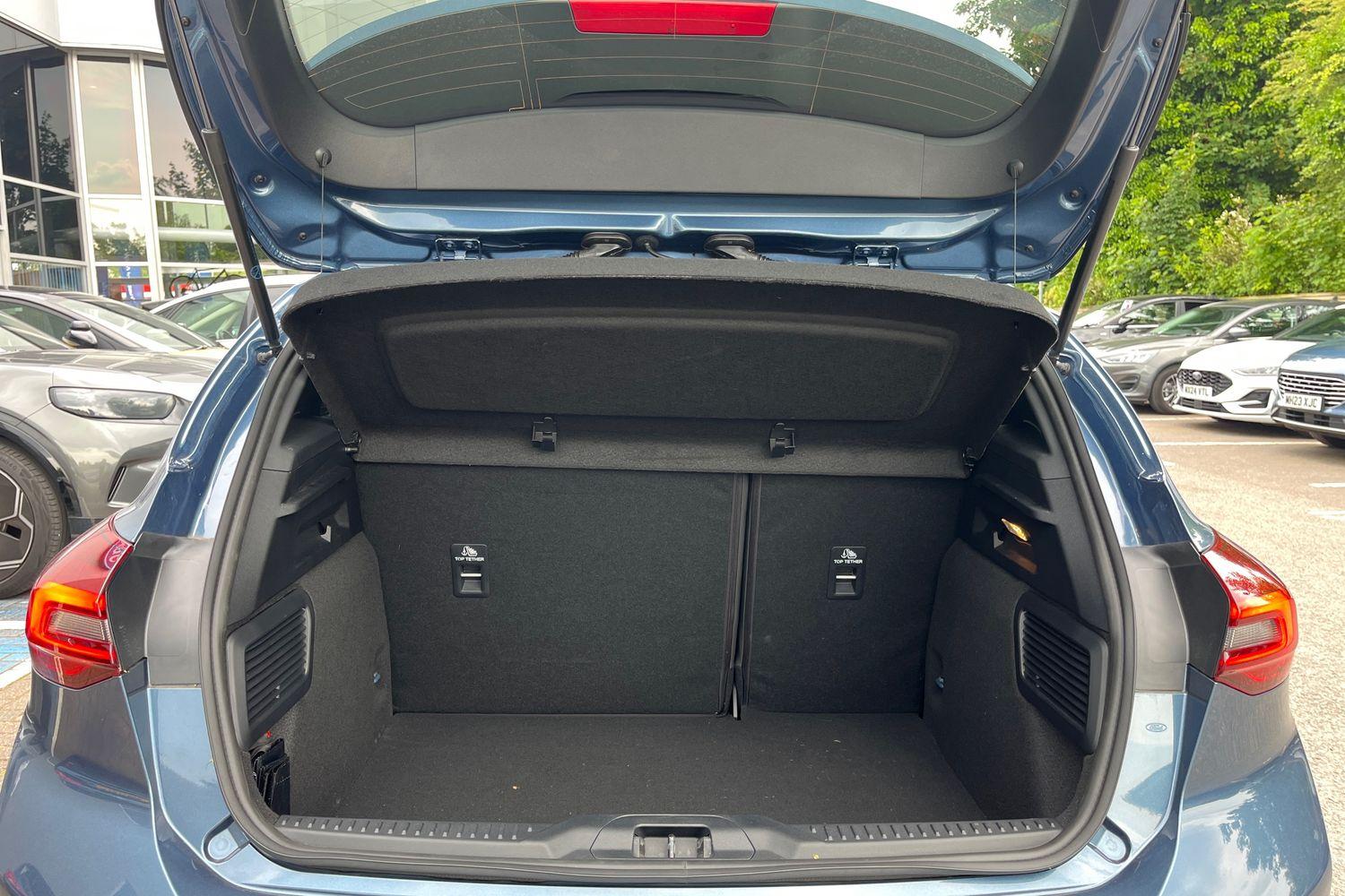 Ford FOCUS Photo 20