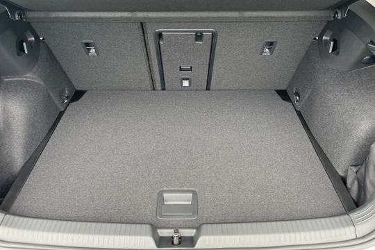 Volkswagen Golf Photo autoimg-757ce2650be875356432ec61b15b738ec0a6e905.jpg